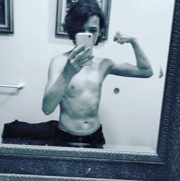 Meet your Posher, David - Picture 1 of 1